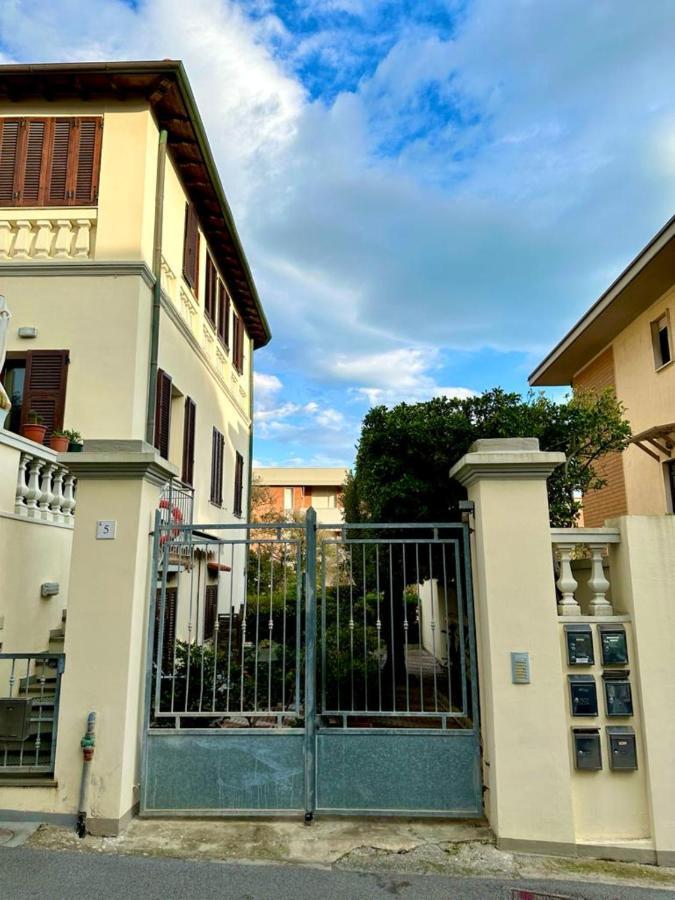 La Casa Di Filippo Appartement Quercianella Buitenkant foto