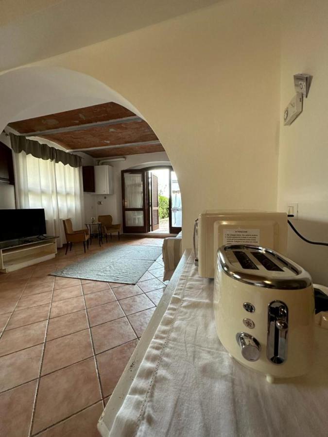 La Casa Di Filippo Appartement Quercianella Buitenkant foto