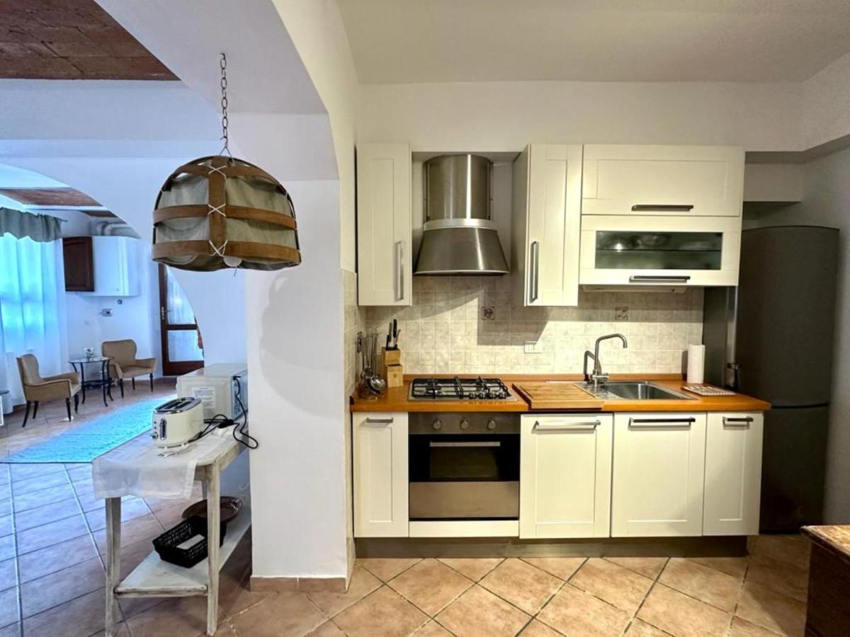 La Casa Di Filippo Appartement Quercianella Buitenkant foto